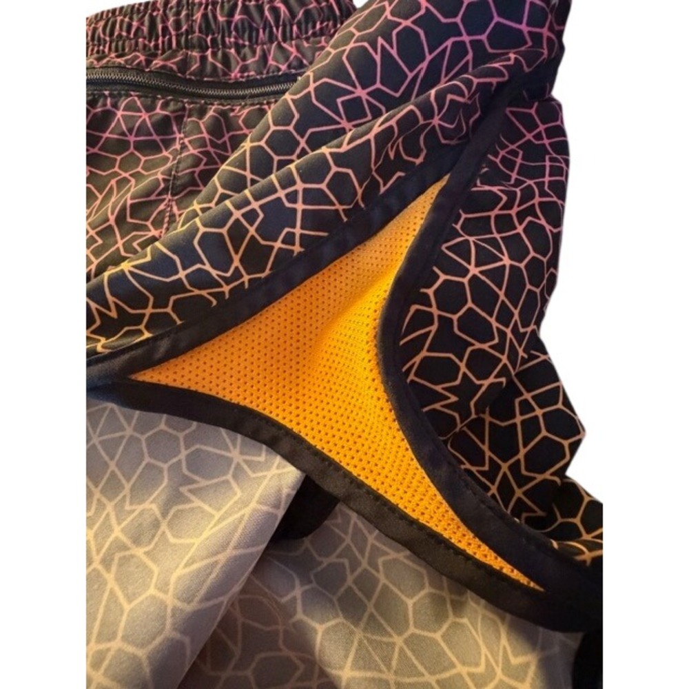 Nike Dri-FIT Womens XS Running Shorts Geometric Mosaic Sunset Pink Orange‎ Black - Picture 6 of 6